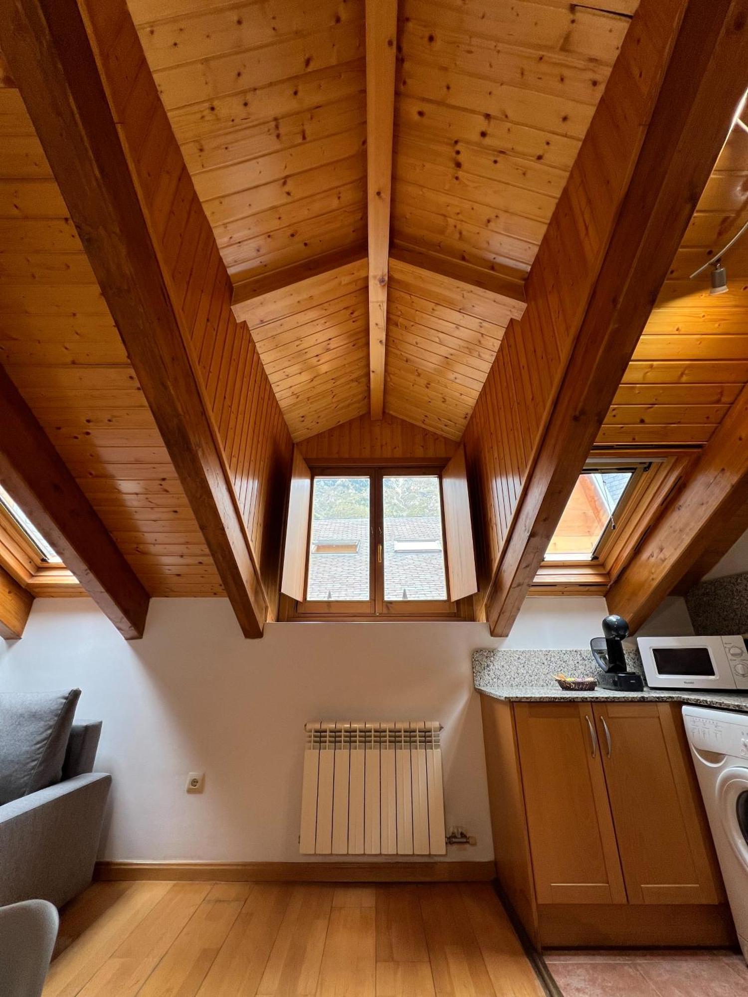Casa La Muga Apartment Benasque Luaran gambar